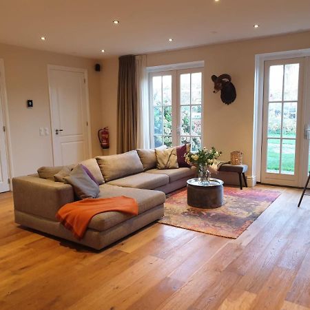 B&B Het Koetshuis Hazerswoude-Dorp Екстериор снимка