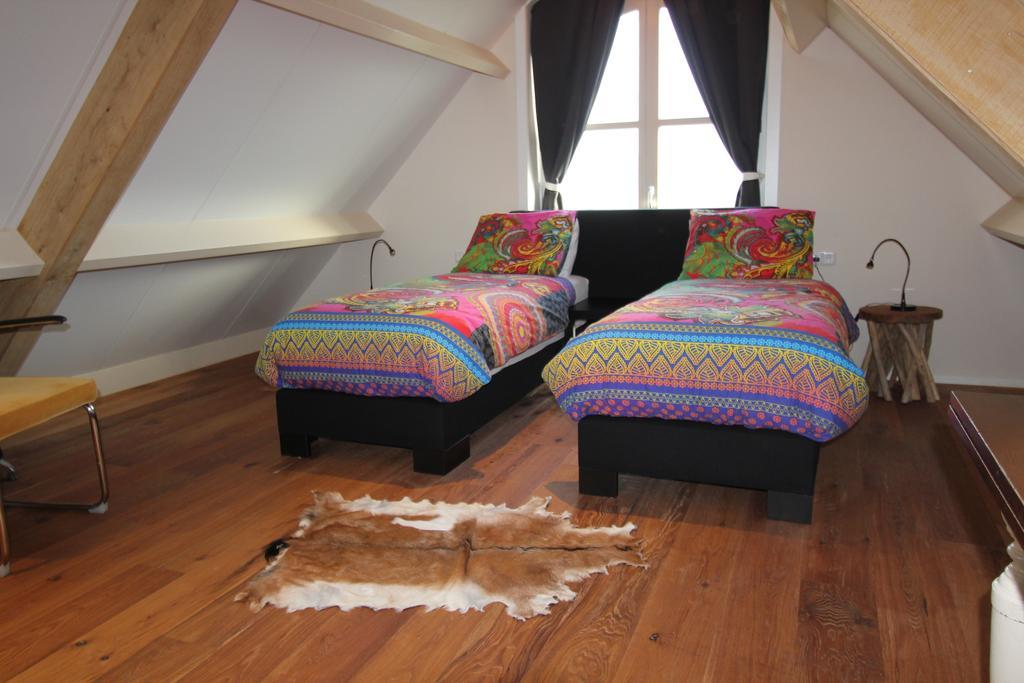 B&B Het Koetshuis Hazerswoude-Dorp Екстериор снимка